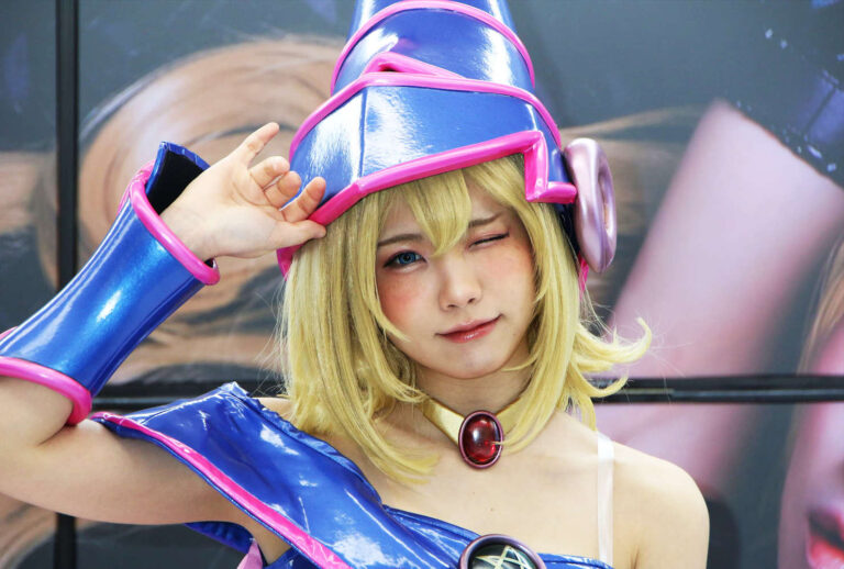 【悲報】コスプレイヤーのえなこさん、プロゲーマーの『けん ...